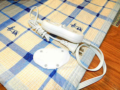 專業(yè)批發(fā)零售電熱毯 超值雙溫雙控雙面花，單人、雙人、三人加大電褥子圖片大全